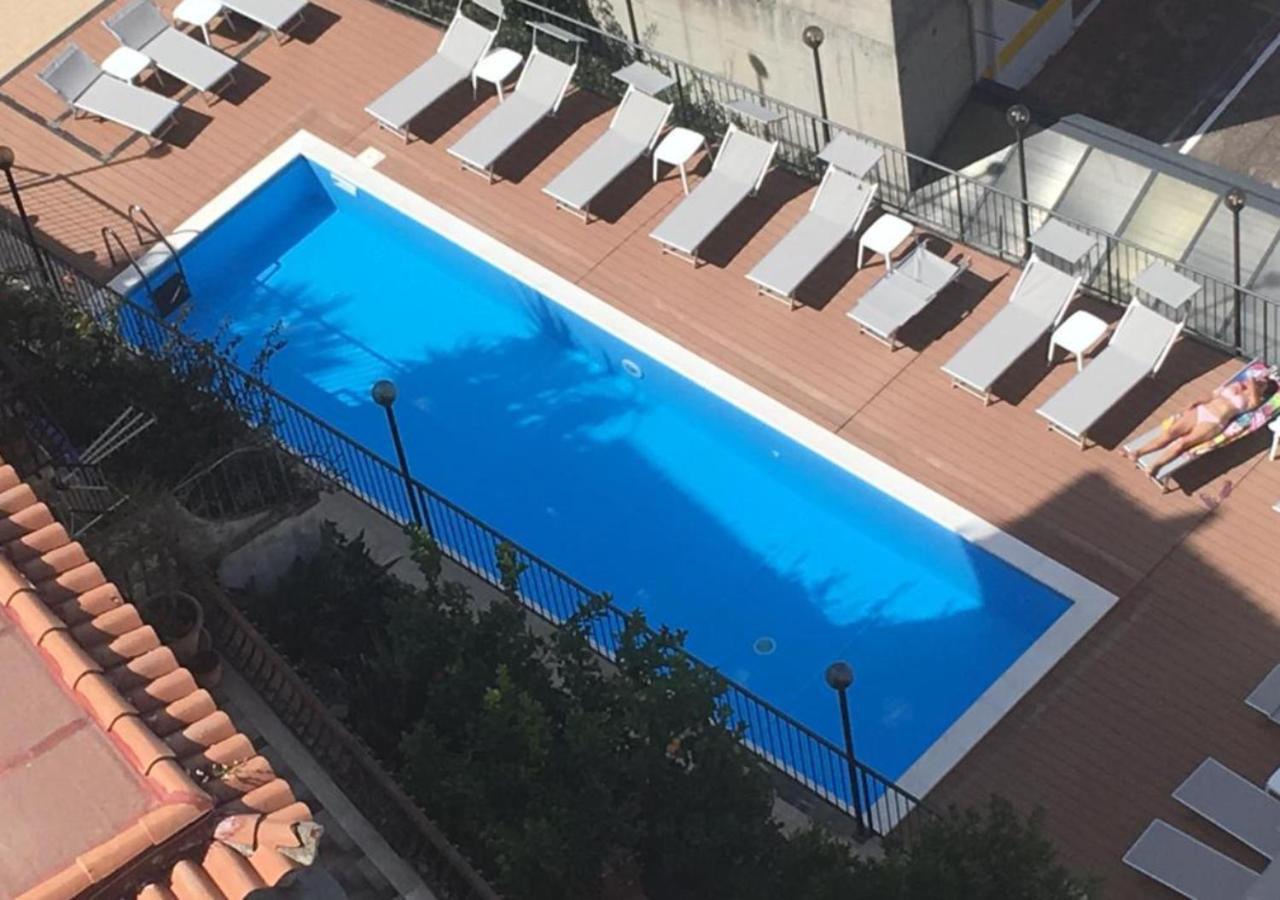 Ferienwohnung Il Piccolo Diavolo Taormina Exterior foto